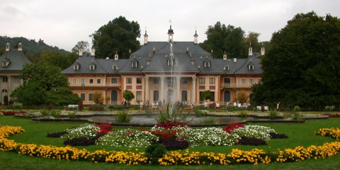 Замок Пильниц в Германии